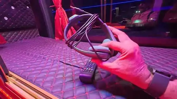 FAISAL MOVERS 7 Faisal Movers Sleeper Bus (Head phones)